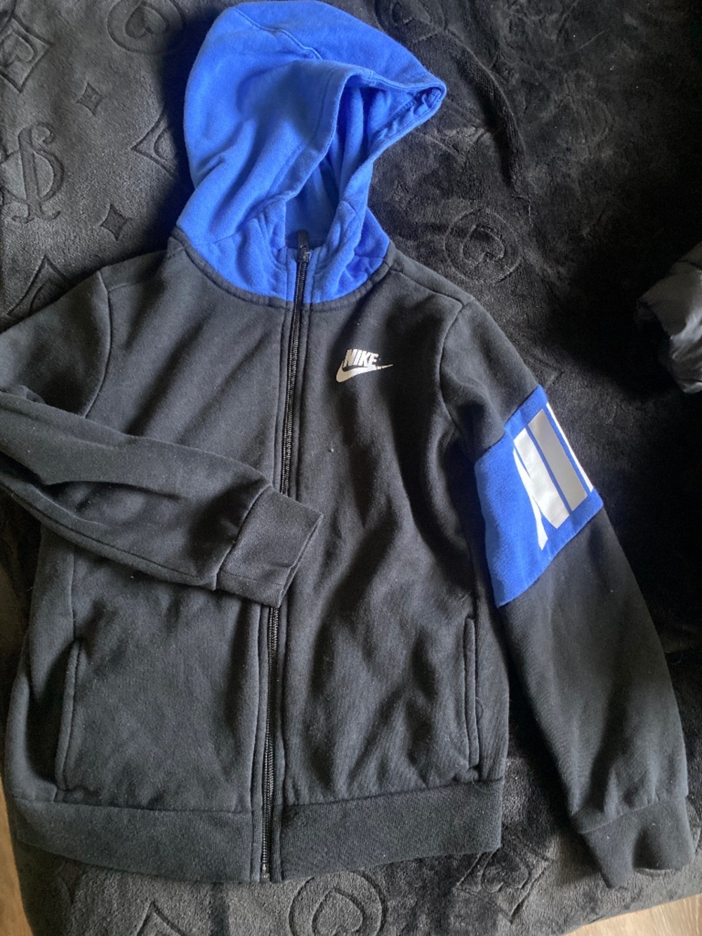 Nike zip up